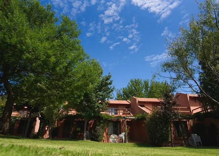 Los Almendros La Cumbre